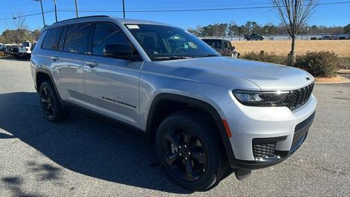 2025 Jeep Grand Cherokee L Laredo