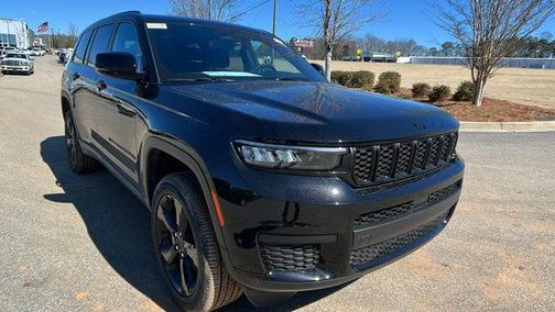 2025 Jeep Grand Cherokee L Laredo