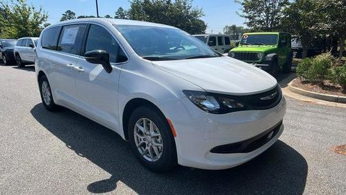 2026 Chrysler Voyager LX