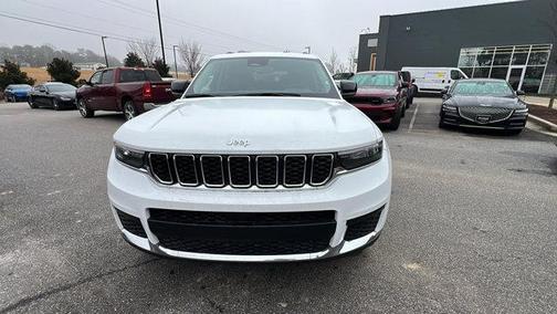 2023 Jeep Grand Cherokee L Laredo