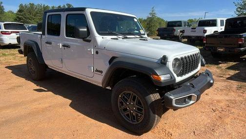 2025 Jeep Gladiator Sport