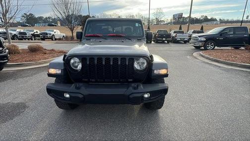 2023 Jeep Gladiator Sport
