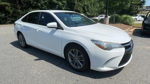 2016 Toyota Camry XLE
