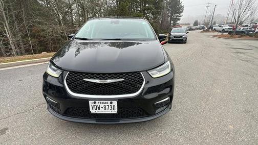 2024 Chrysler Pacifica Touring-L