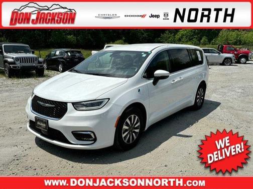 2023 Chrysler Pacifica Hybrid Touring L
