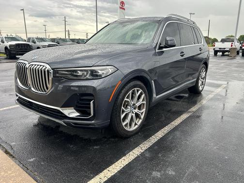 Arctic Gray Metallic 2019 BMW X7 xDrive50i