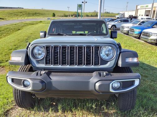 2024 Jeep Gladiator Sport
