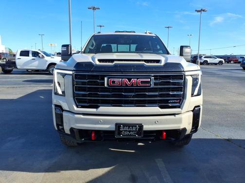 2026 GMC Sierra 2500 AT4