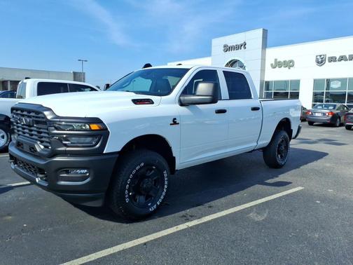 Bright White Clear Coat Paint 2026 RAM 2500