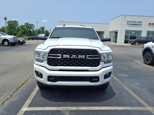 2022 RAM 2500 Big Horn Crew Cab 4x4 6'4' Box
