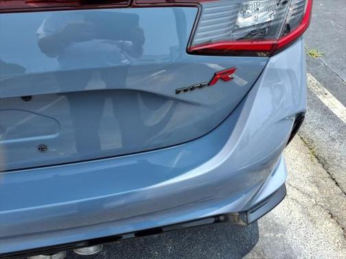 2024 Honda Civic Type R Base (M6)