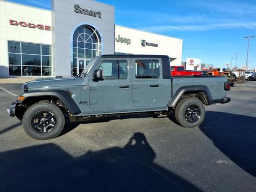 2026 Jeep Gladiator Sport
