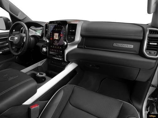 Diamond Black Crystal Pearlcoat 2019 RAM 1500 Laramie