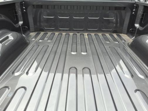 2024 RAM 2500 Tradesman Crew Cab 4x4 6'4' Box