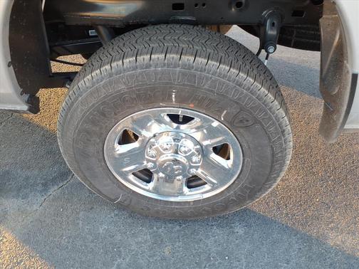 2026 RAM 2500 Tradesman Crew Cab 4x4 6'4' Box