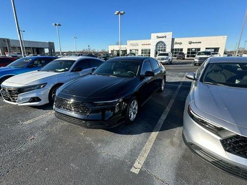 2025 Honda Accord LX 1.5T