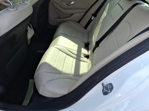 2019 Mercedes-Benz C-Class C300