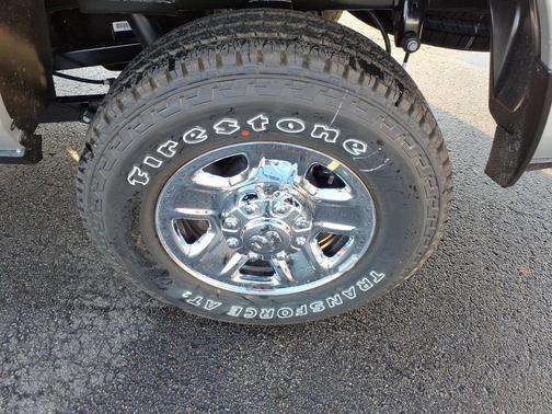 2026 RAM 2500 Tradesman Regular Cab 4x4 8' Box