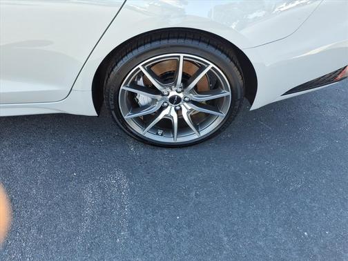 2025 Genesis G70 2.5T RWD