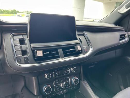 2024 GMC Yukon XL 4WD AT4
