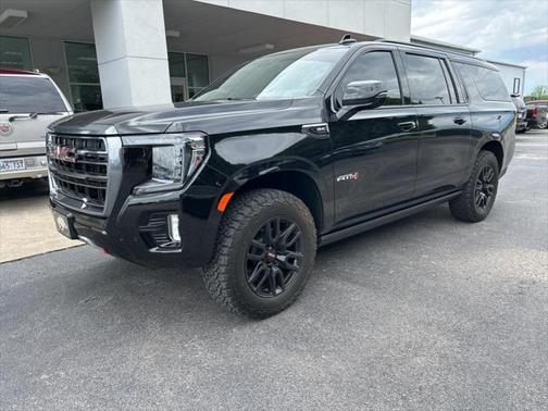 2024 GMC Yukon XL 4WD AT4