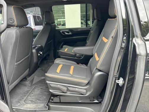2024 GMC Yukon XL 4WD AT4