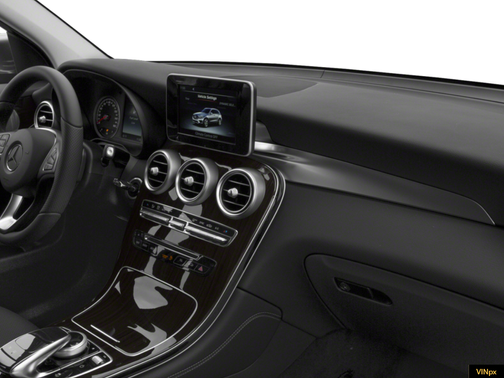 2018 Mercedes-Benz GLC 300 4MATIC
