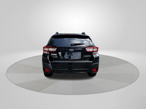 Crystal Black Silica 2019 Subaru Crosstrek 2.0i