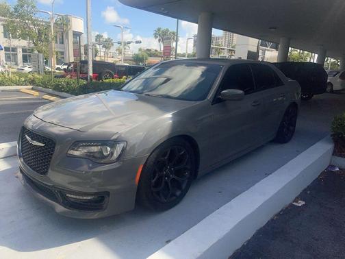 Ceramic Gray Clearcoat 2019 Chrysler 300 S