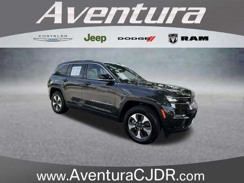Rocky Mountain Pearlcoat 2024 Jeep Grand Cherokee 4xe Base