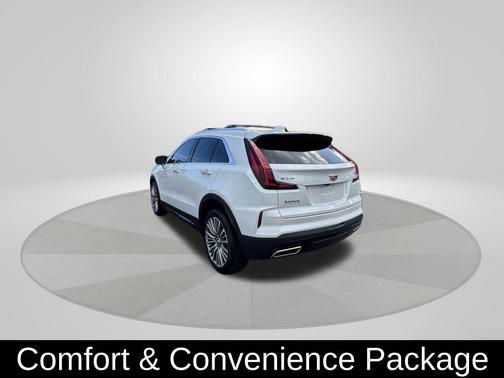 2025 Cadillac XT4 Premium Luxury