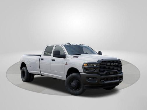 Bright White Clearcoat 2026 RAM 3500 Tradesman
