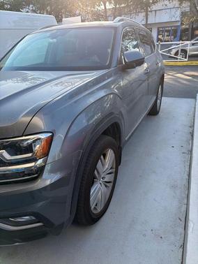 2019 Volkswagen Atlas 3.6L SEL Premium