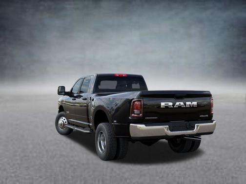 Diamond Black 2026 RAM 3500 Big Horn