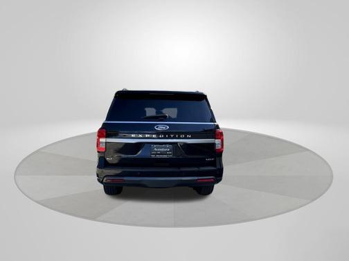 2022 Ford Expedition Max XLT