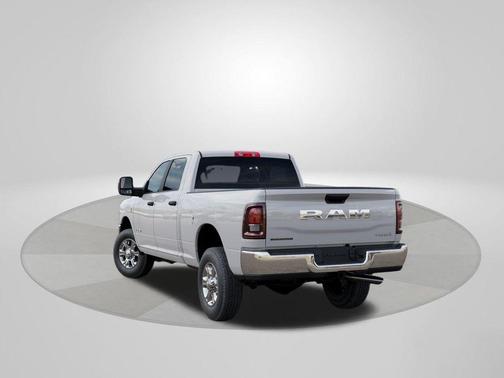 Bright White Clearcoat 2026 RAM 2500 Big Horn