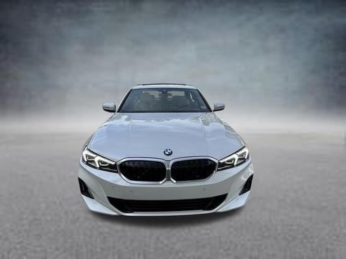 White Metallic 2025 BMW 330 i