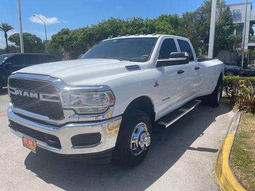 2022 RAM 3500 Tradesman