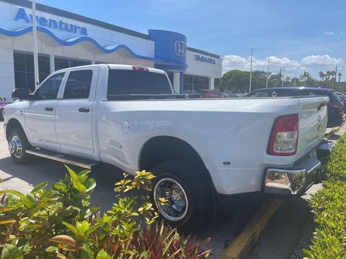 2022 RAM 3500 Tradesman