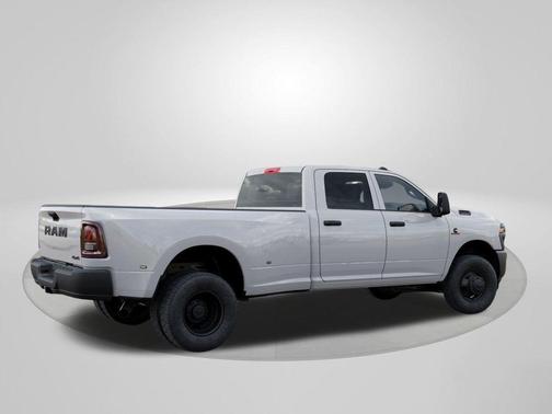 Bright White Clearcoat 2026 RAM 3500 Tradesman