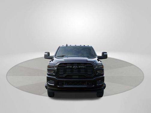 Diamond Black 2026 RAM 3500 Big Horn