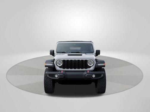 Bright White Clearcoat 2026 Jeep Wrangler Rubicon