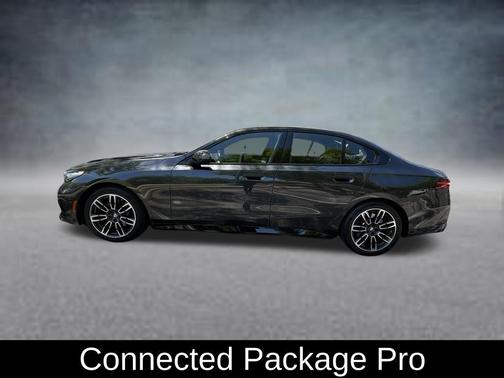 Dark Graphite 2025 BMW 530 i