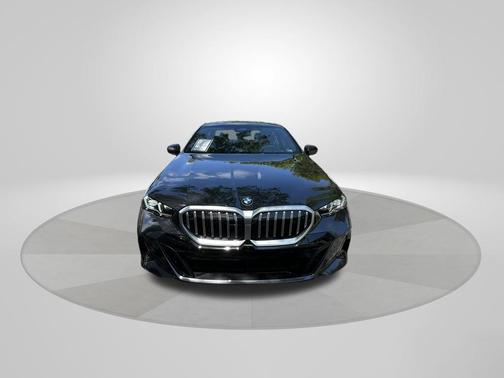 Gray 2025 BMW 530 i