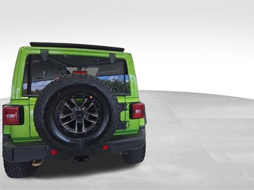 2025 Jeep Wrangler Rubicon 392