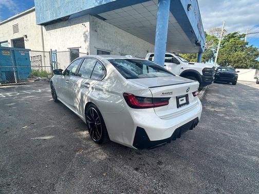 White Metallic 2026 BMW M340 i