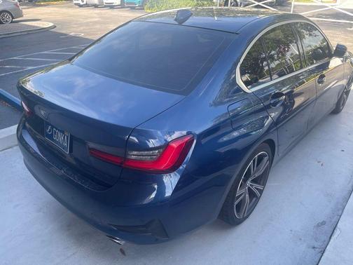 Phytonic Blue Metallic 2021 BMW 330 i