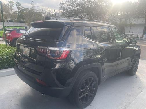 2022 Jeep Compass Altitude