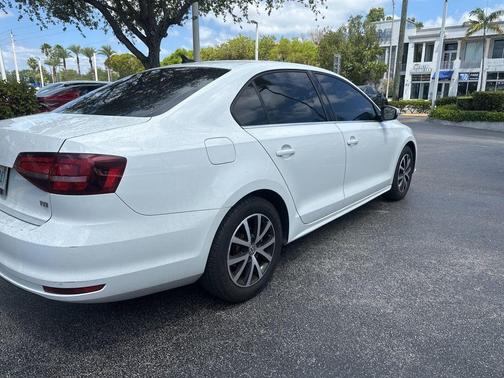 2017 Volkswagen Jetta 1.4T SE