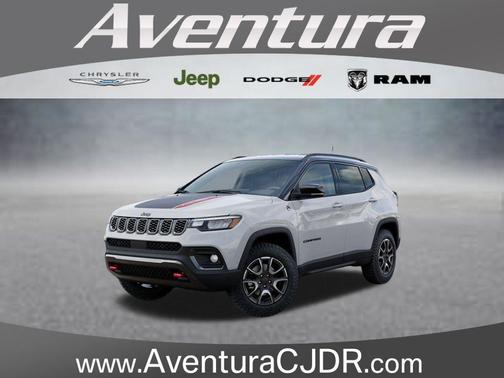 Bright White Clearcoat 2026 Jeep Compass Trailhawk
